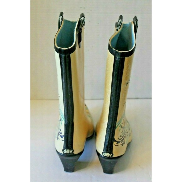 DAV Western Style Rubber Rain Boots Koi Fish Heeled Womens Size 8 - Picture 4 of 5